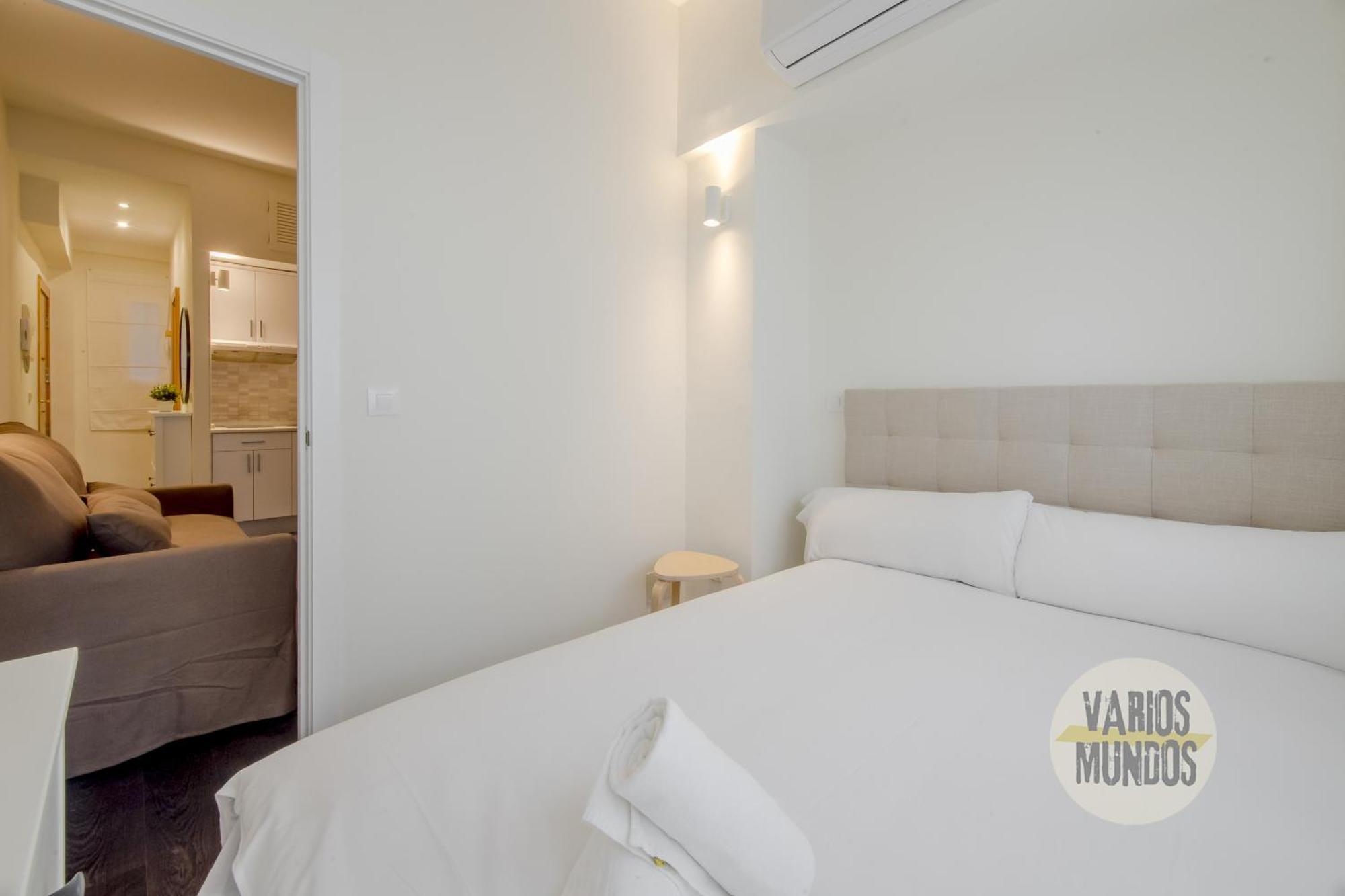 Tiny Apt Para 3Pax En La Plaza De Chueca Мадрид Екстер'єр фото